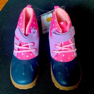 Brand new girls fashion boots size 11